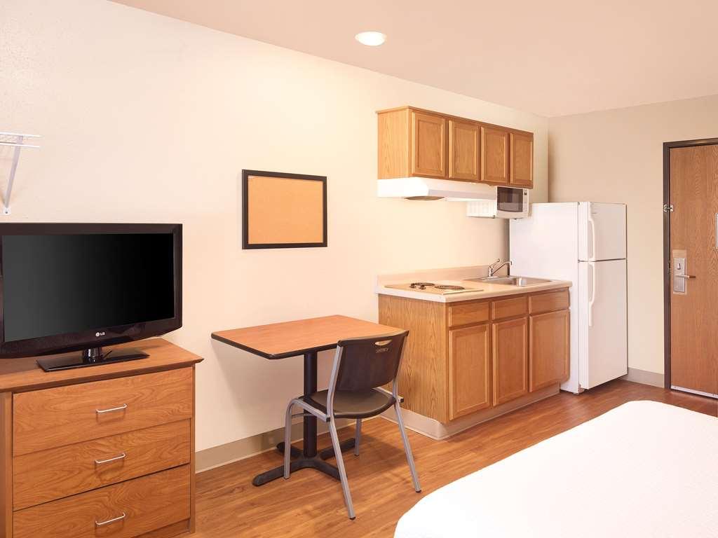 Extended Stay America Select Suites - Oklahoma City - West Ruang foto